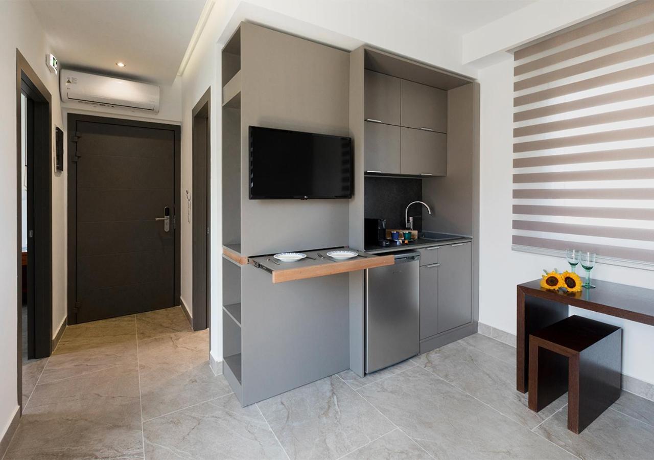 Sun Residence Exclusive Seaside Suites Polychrono Exterior foto